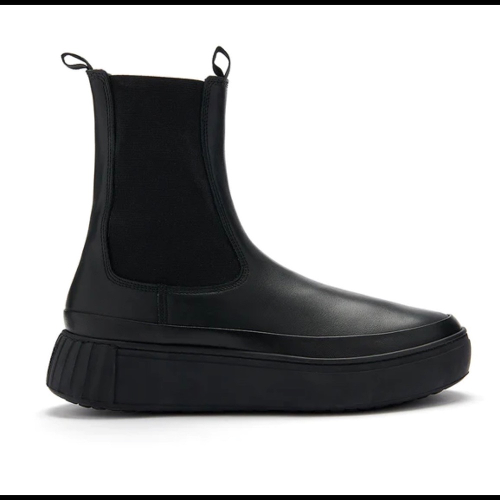 EUC Unisex Primury Waffle Boot Black Leather  Sz41/10W or 42/9M
